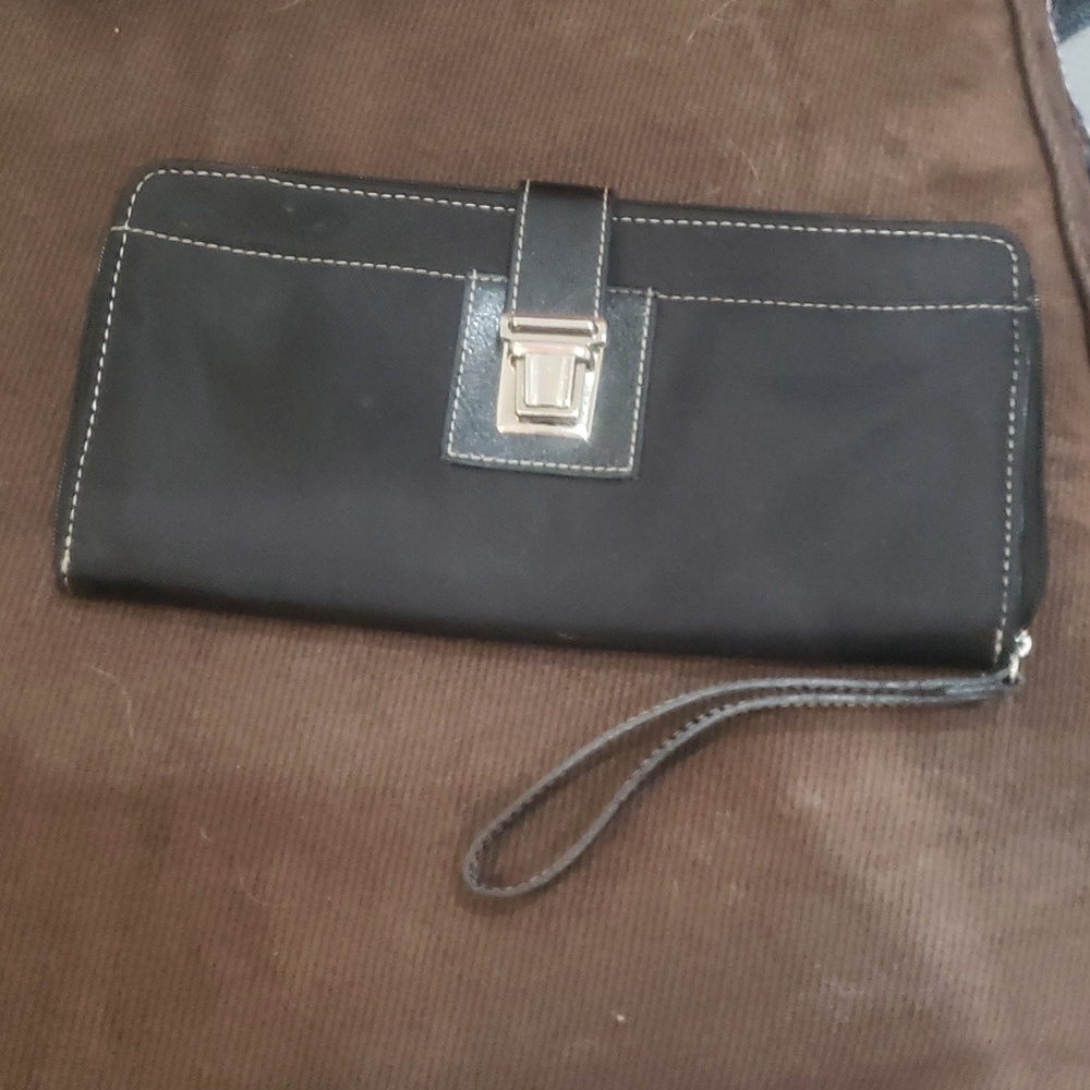 Loft wallet clutch